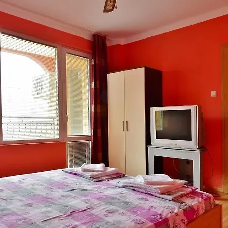 Oazis Apartamento Nesebar